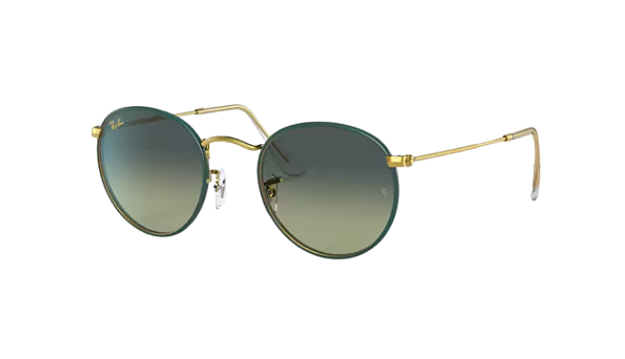 Round sunglasses with gold frame and green gradient lenses on a white background