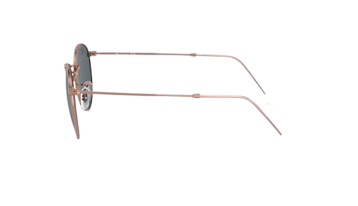 Round Ray-Ban sunglasses with rose gold frame and dark lenses on a white background