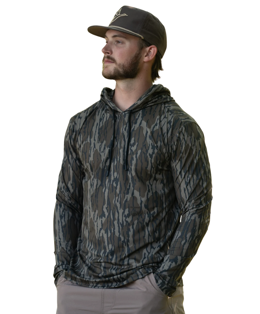 Combat Waterfowl - Mossy Oak Lightweight Performance Hoodie