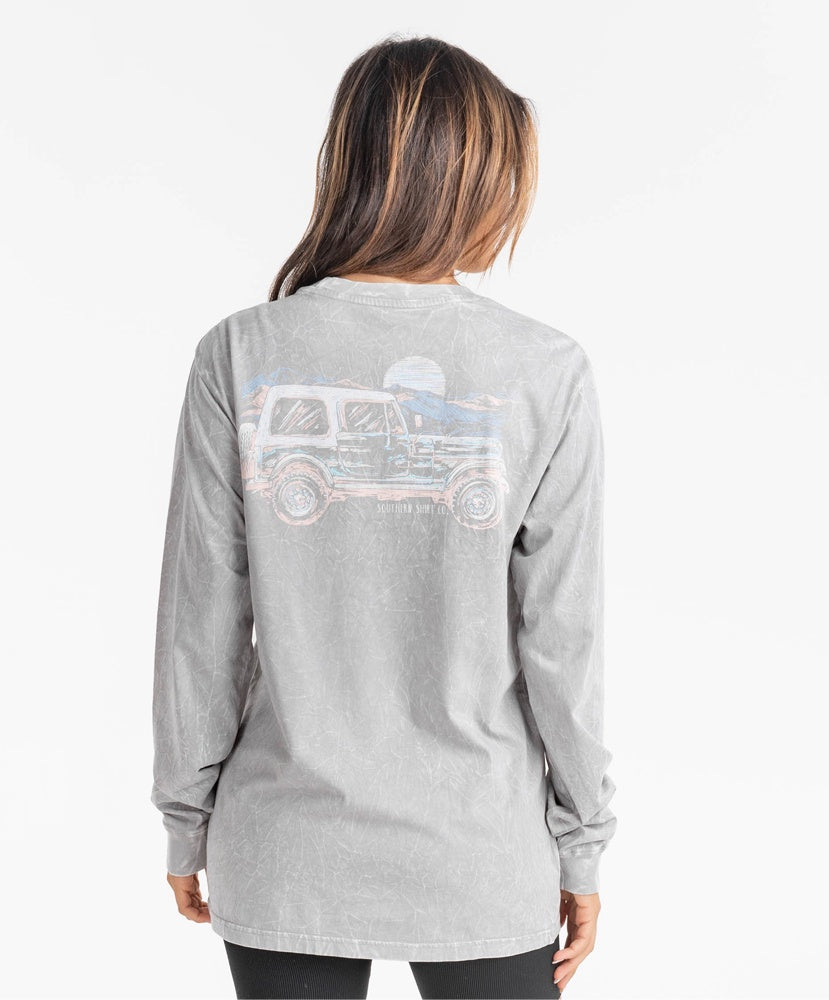 Southern Shirt Co - Grand Getaway Tee Longsleeve
